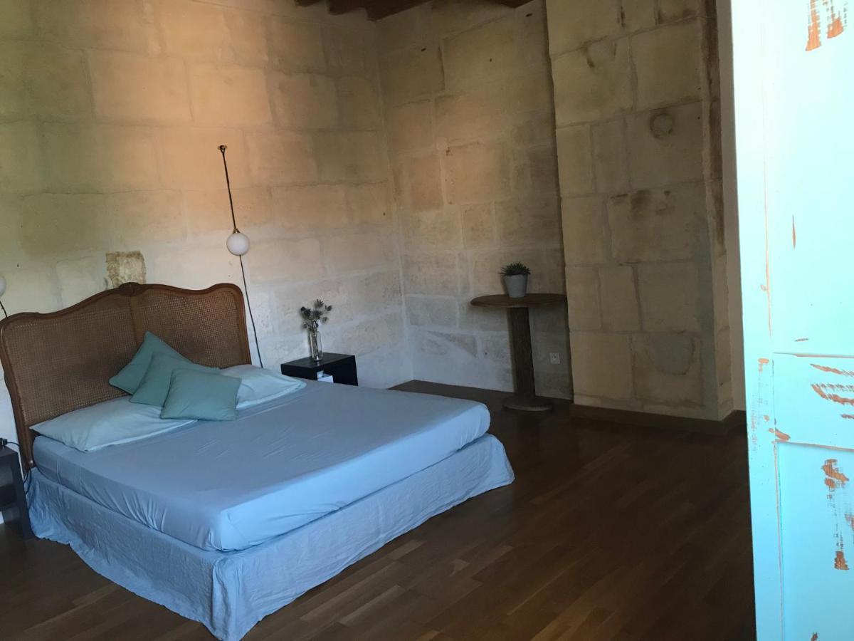 Bed and Breakfast Le Patio D'Arlés Exterior foto
